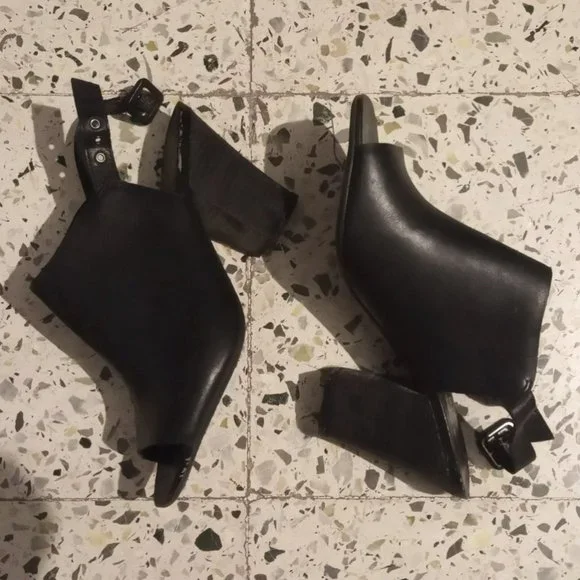 AVBL Franco Sarto Black Leather Peep Toe Mules - US7M / UK5/ EU38 - Picture 1 of 10